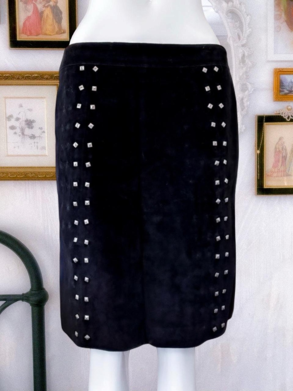 Grunge indie sleaze suede studded black skirt